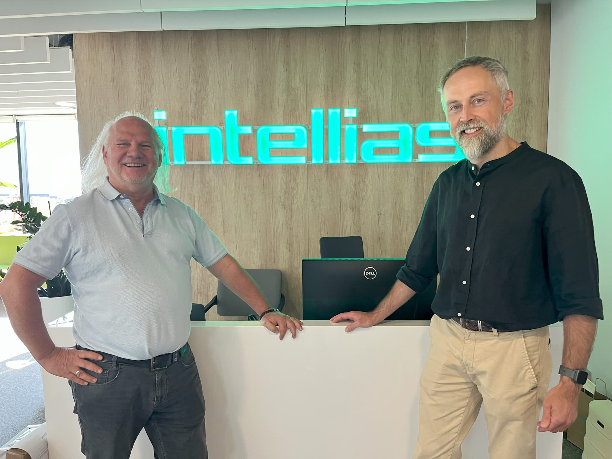 Bernd Wandt und Geschäftspartner bei der Re-Auditierung von Intellias.